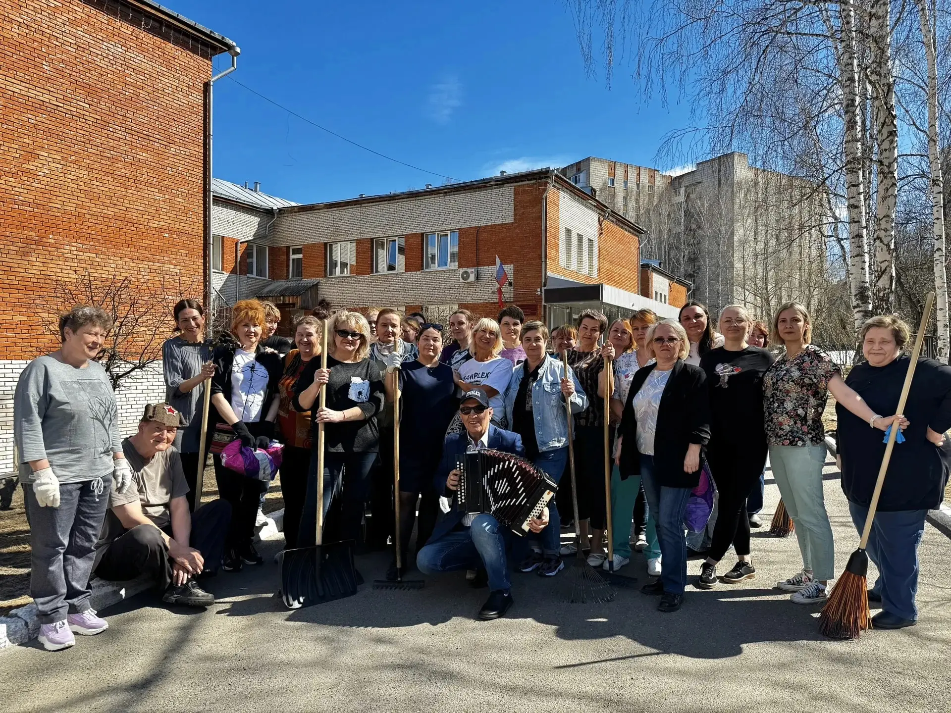 В последний день апреля сотрудники Комплексного центра социального обслуживания населен...