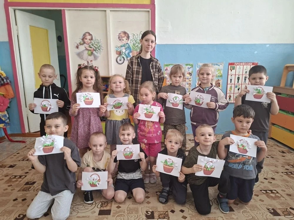 👩‍🎓🧠В  группе "Радуга" проходит практику студентка Черепановского педагогического ко...