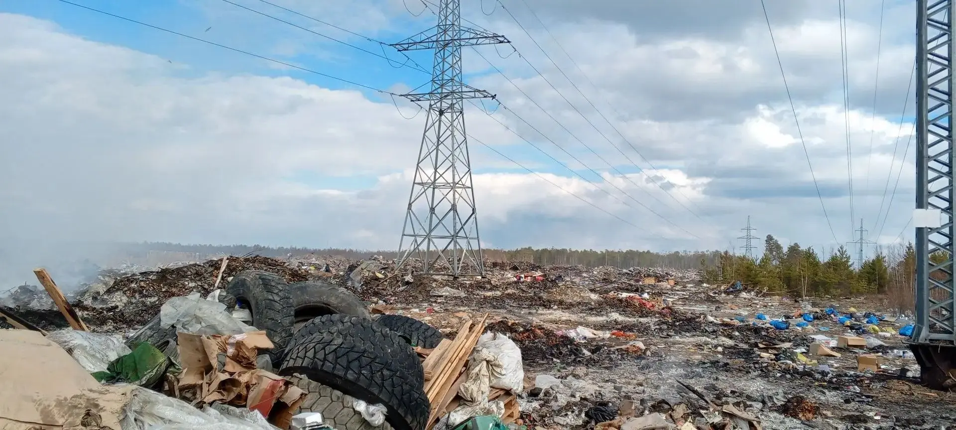 ❗️В поселке Нижний Бестях оперативно локализовано возгорание свалки  Об этом только что сообщили сот