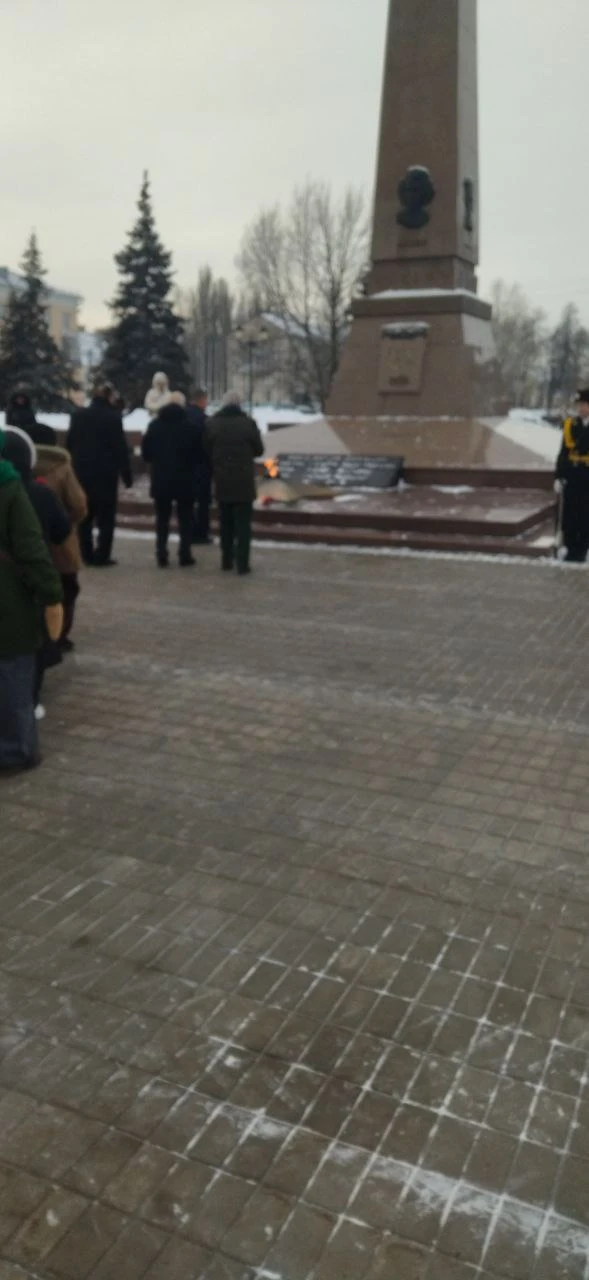 Учащиеся 9В класса нашего лицея сегодня приняли участие в городском памятном мероприятии, приуроченн