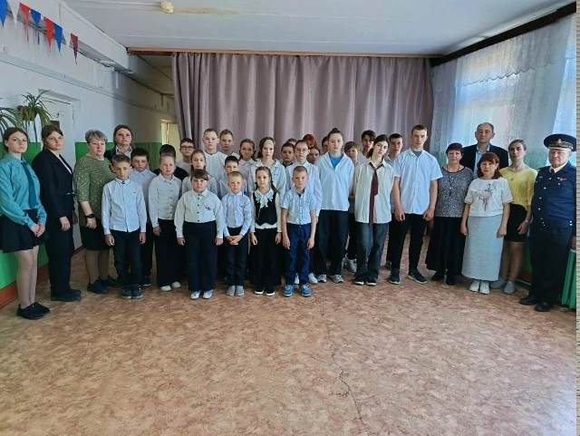 🙏Память о Чернобыле: минута молчания в нашей школе🕯
