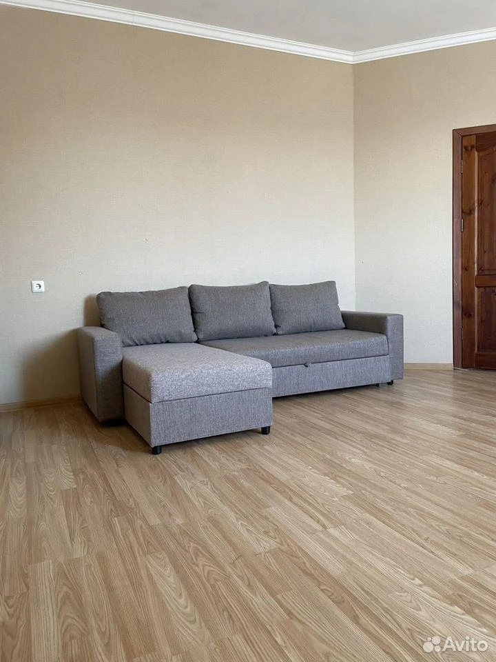 Сдам без посредников: 1-комнатная квартира, 50м²