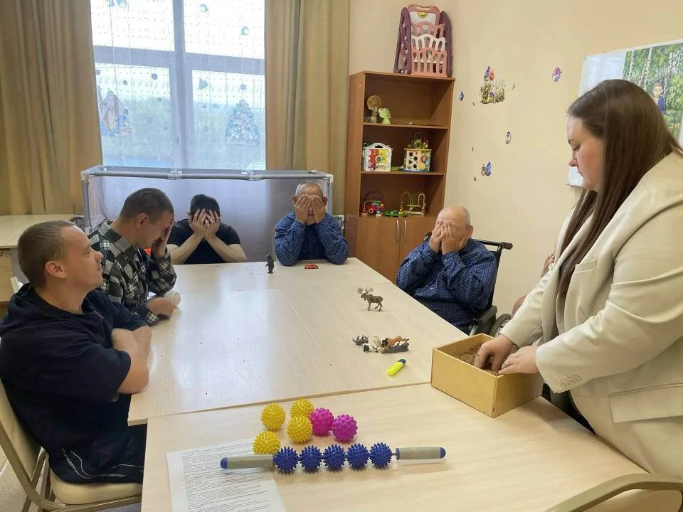 В нашем Доме социального обслуживания прошло особенное, очень тёплое и полезное занятие...