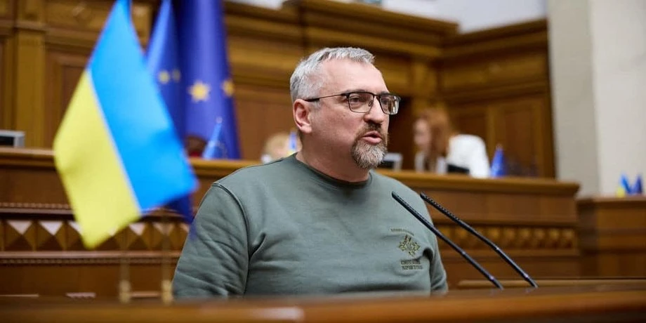 Украинских депутатов отправят в подвал