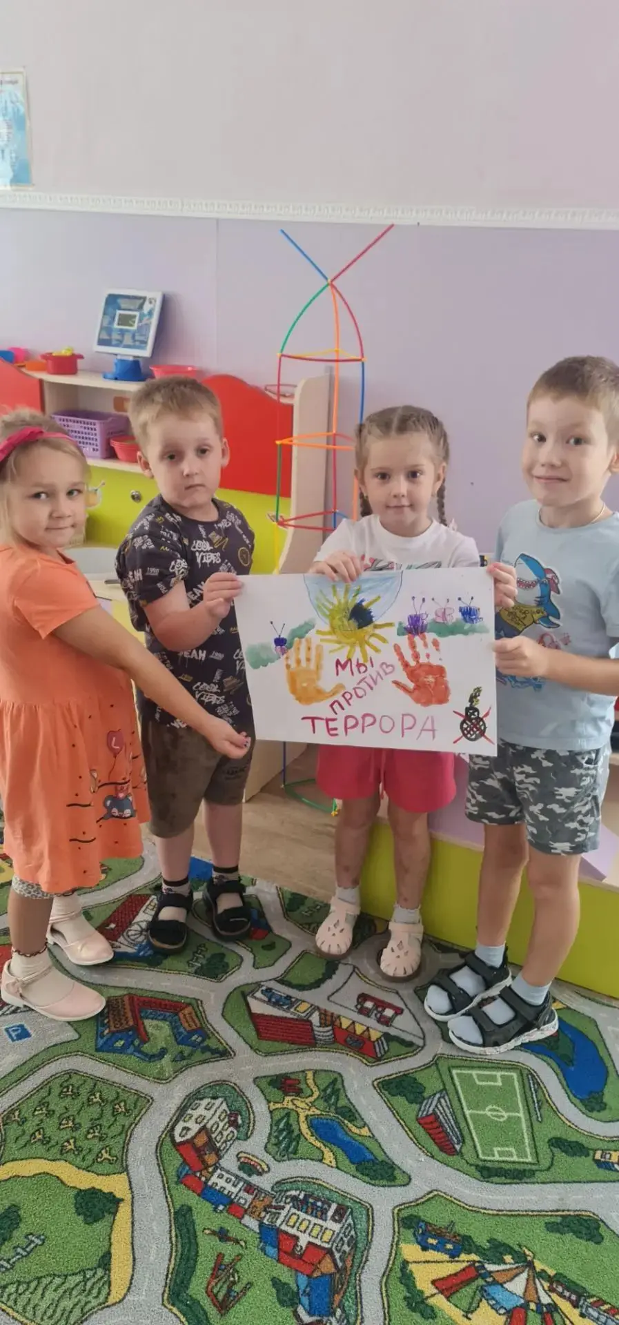 3 сентября, вся Россия вспоминает трагические события, произошедшие в Беслане в 2004 го...