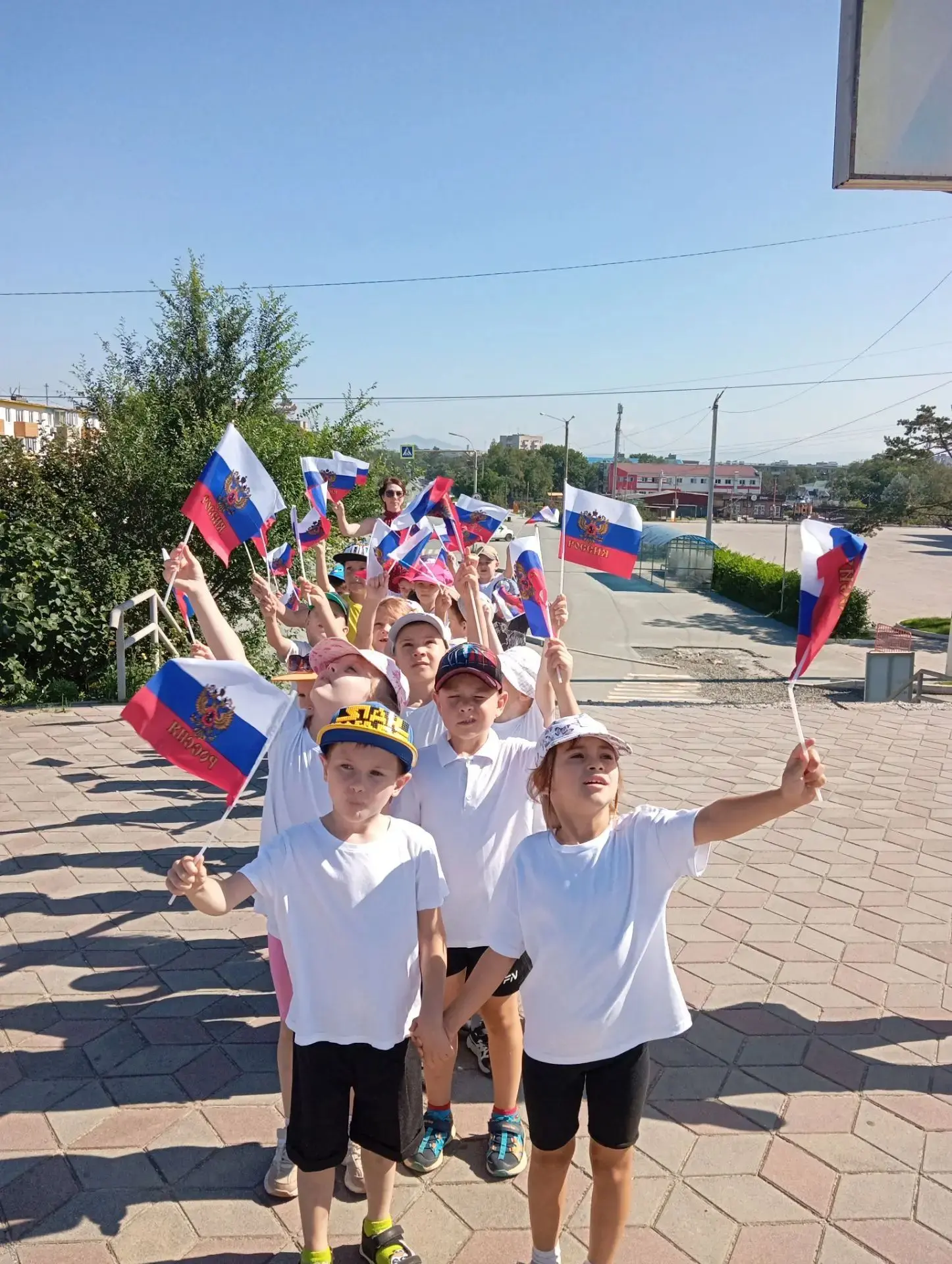 🤍💙♥️ Наш флаг — наша гордость! 🇷🇺