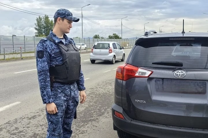 «Залили „солярку“ вместо 98-го: двигатель убит, владелица АЗС заплатила 1,5 млн»

Житель Хакасии зае