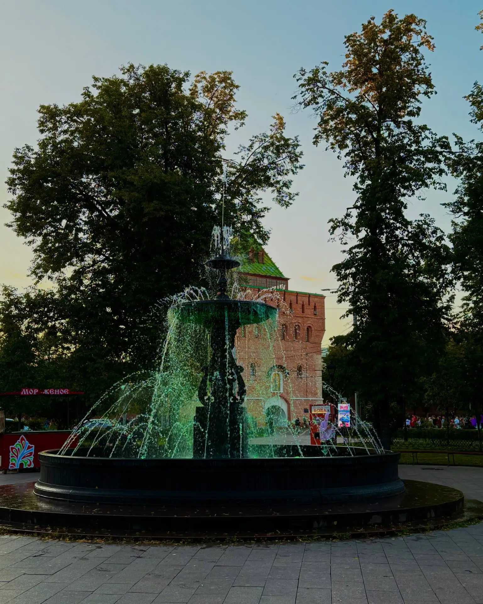 ⛲️ Живописные фонтаны в Нижнем