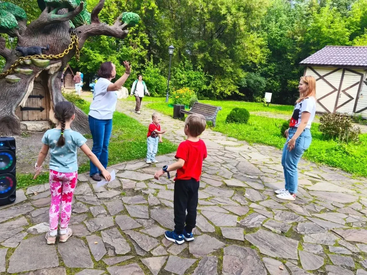 🌳 Выходные в движении: почему каждые субботу и воскресенье стоит проводить в Парке Зах...