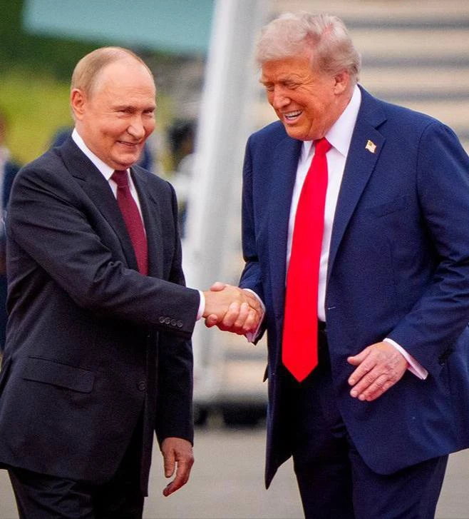 ⚡️ Путин поговорил с Трампом по телефону

Как сообщил Ушаков, беседа носила дружеский и откровенный 