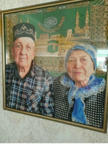 Золотая свадьба родителей: шедевр из алмазной мозаики от Эльвиры! ✨
Дорогие друзья! Сегодня мы хотим