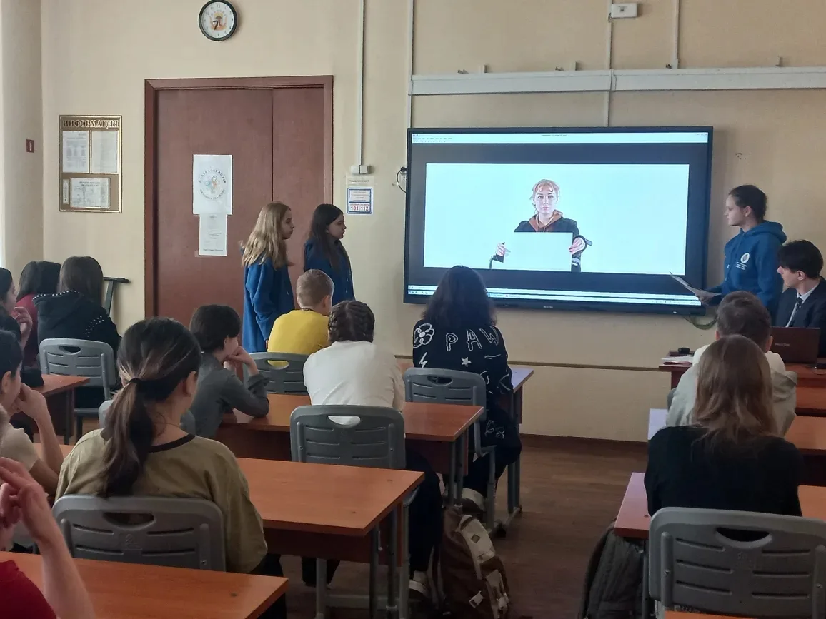 ✅  В рамках проекта, организованного Московским центром воспитательных практик, волонтёры «Школы Лид