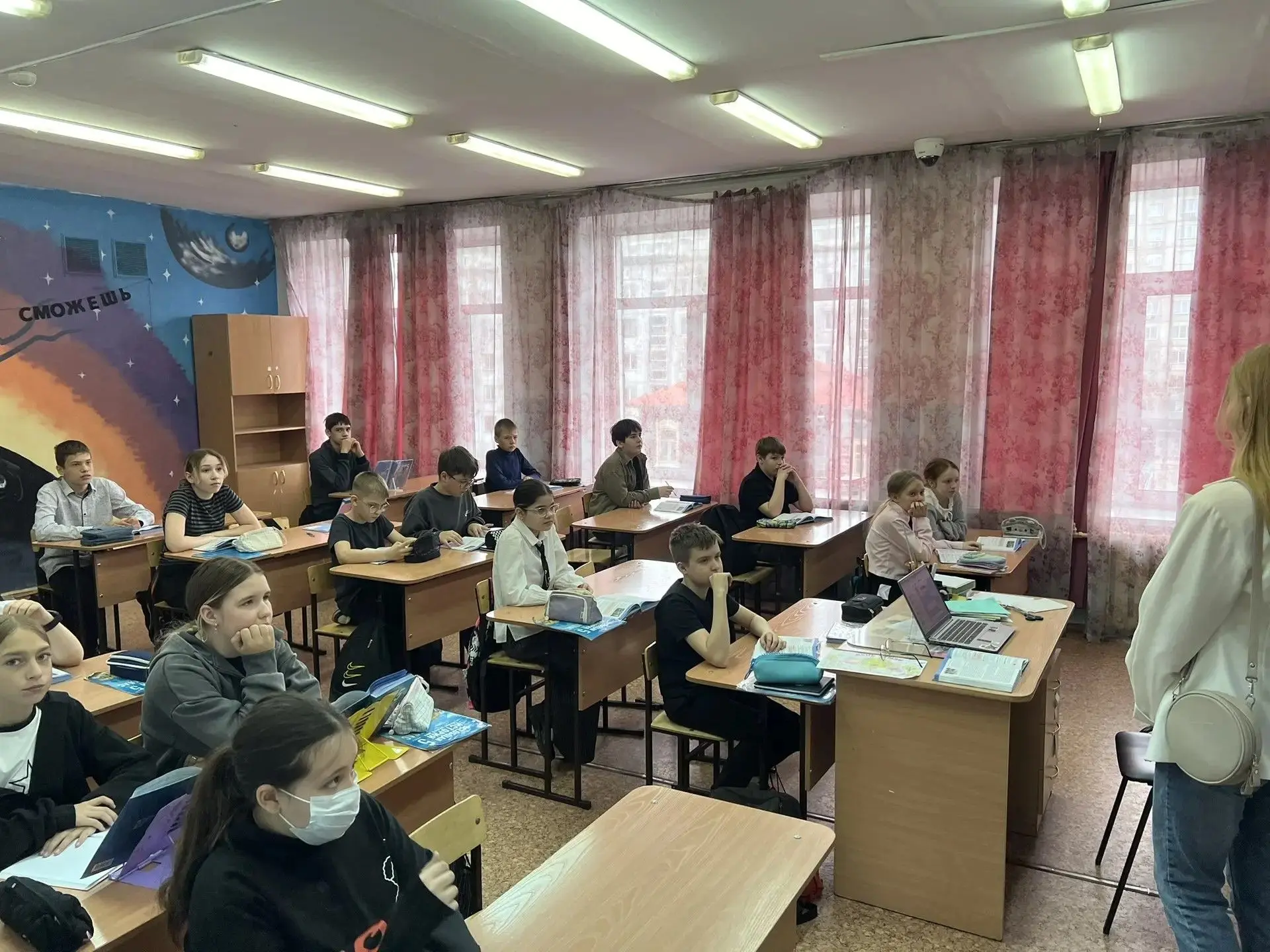 В нашей школе прошел необычный и очень важный разговор. К нам в гости пришли представители службы «Д