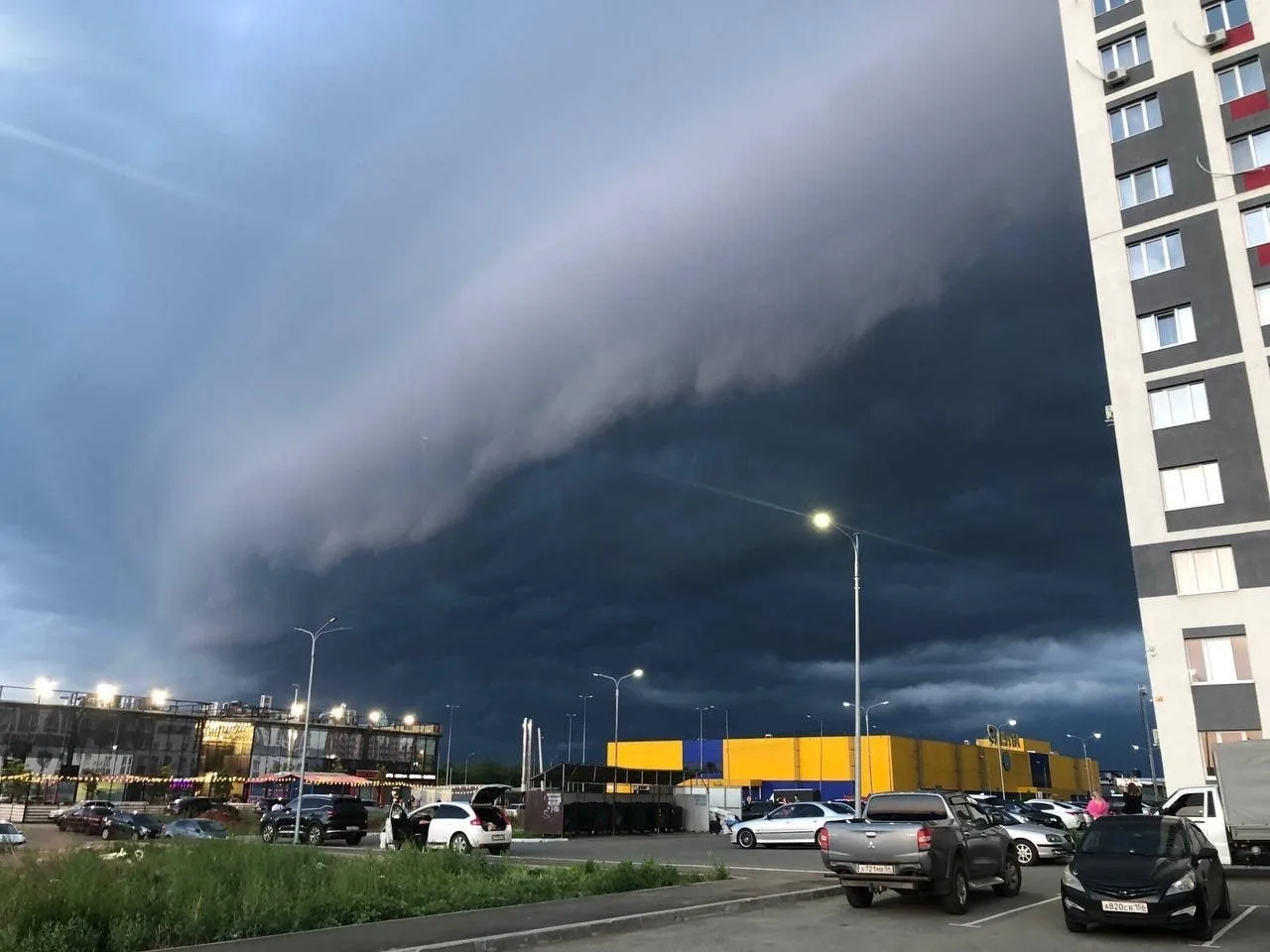На Оренбуржье надвигаются грозы ⛈️   ГУ МЧС России по Оренбургской области опубликовало предупрежден