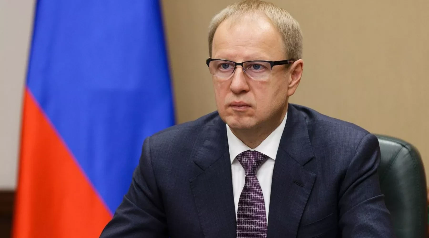 Прямая линия с губернатором края Виктором Томенко в соцсетях переносится на 16 сентября
