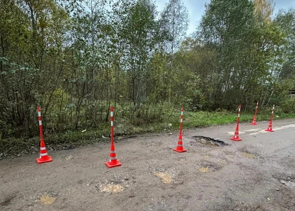 🚨 За день на новгородских дорогах пострадали трое, включая ребёнка.