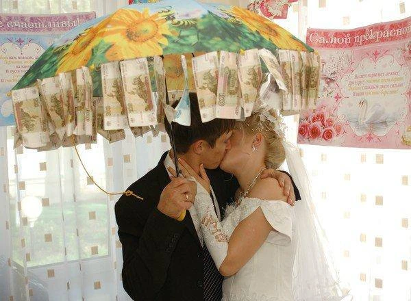 💍 В Госдуме предложили способ немного подкрепить семейный бюджет после свадьбы.

Идея простая: част