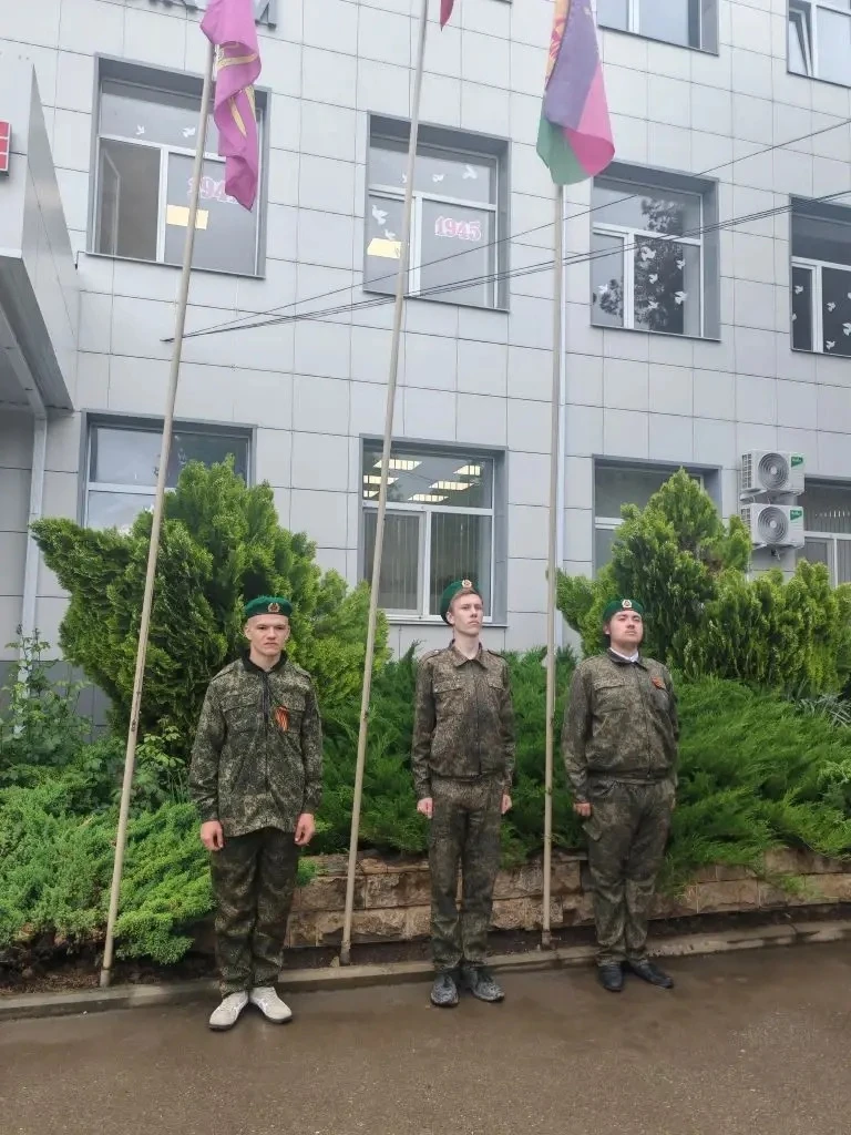 🎓 Неделя позади — заряжаемся на выходные!  В Кореновском политехническом техникуме завершилась ещё о