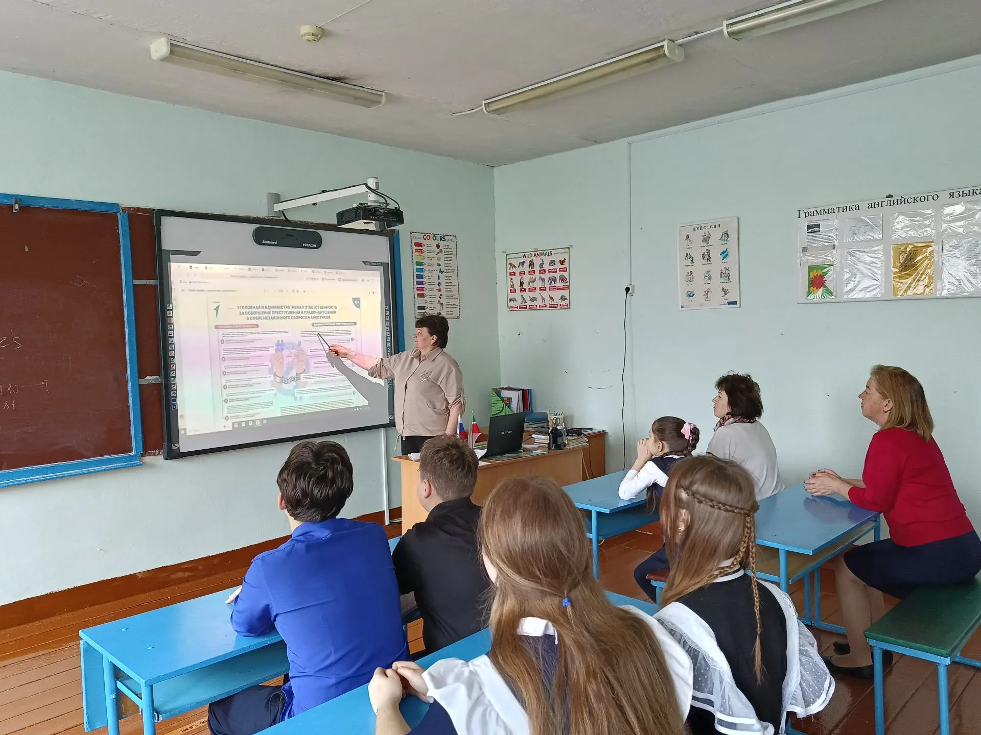Сегодня в нашей школе прошло просветительское мероприятие, направленное на повышение пр...