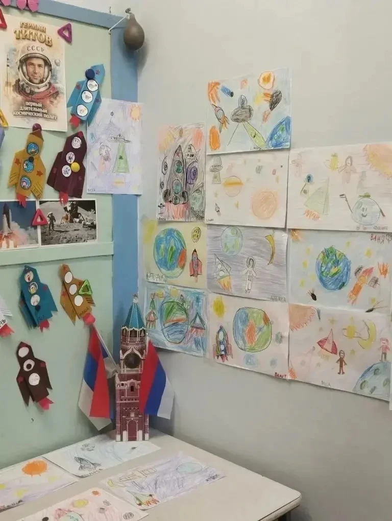 🔭День космонавтики в дошкольных корпусах прошел ярко, познавательно и очень интересно  Воспитатели в