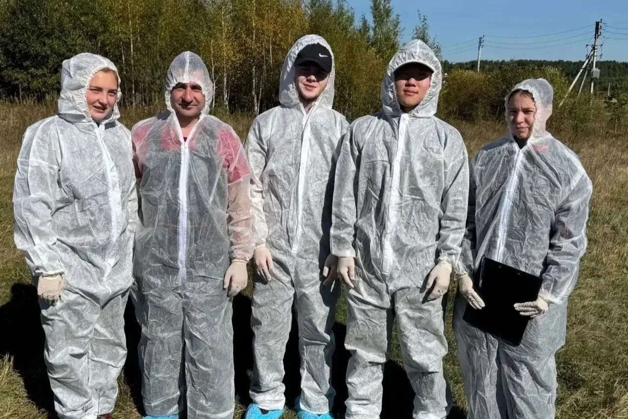 Студотряд «Айболиты» помогает вакцинировать сельхозживотных против ЗУДа