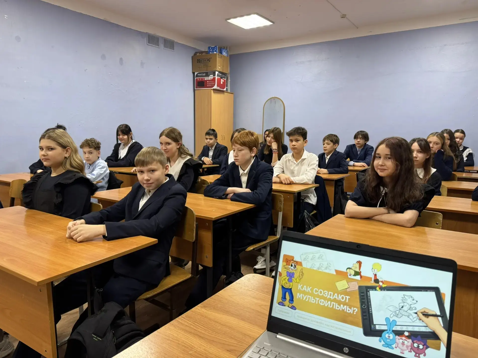 🔷 Общешкольная линейка в Школе № 41 🔷   12 января в Школе № 41 прошла традиционная общешкольная лине