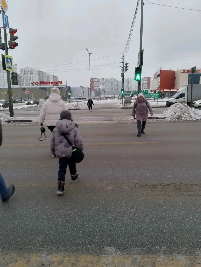 Внимание, дети! Школьные каникулы! Зимние каникулы - это время веселья, игр и отдыха ❄️⛄🎄⛸️.  Но без