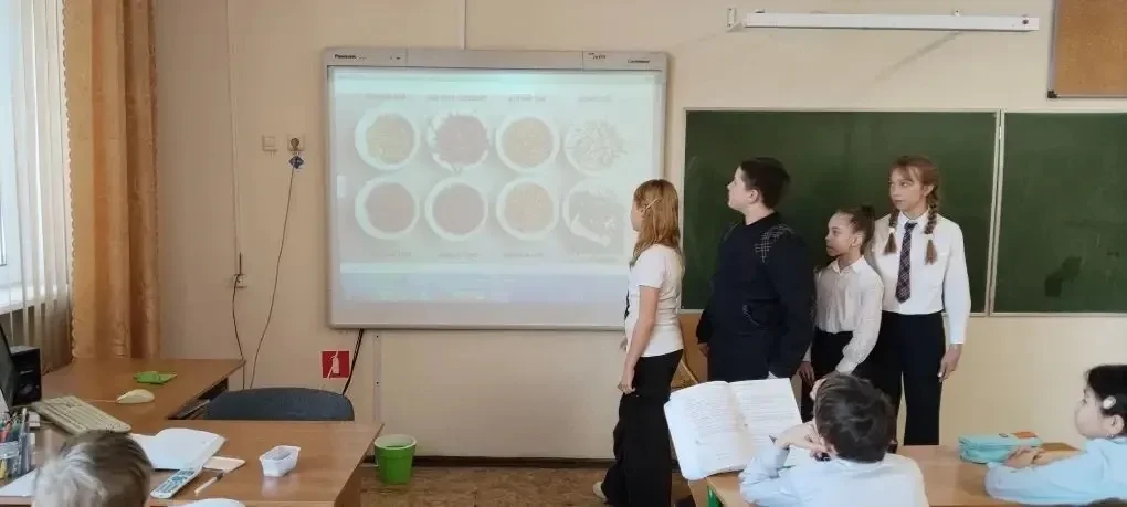 в нашей школе прошёл цикл мероприятий «Культурный код Китая», организованный учителями кафедры иност