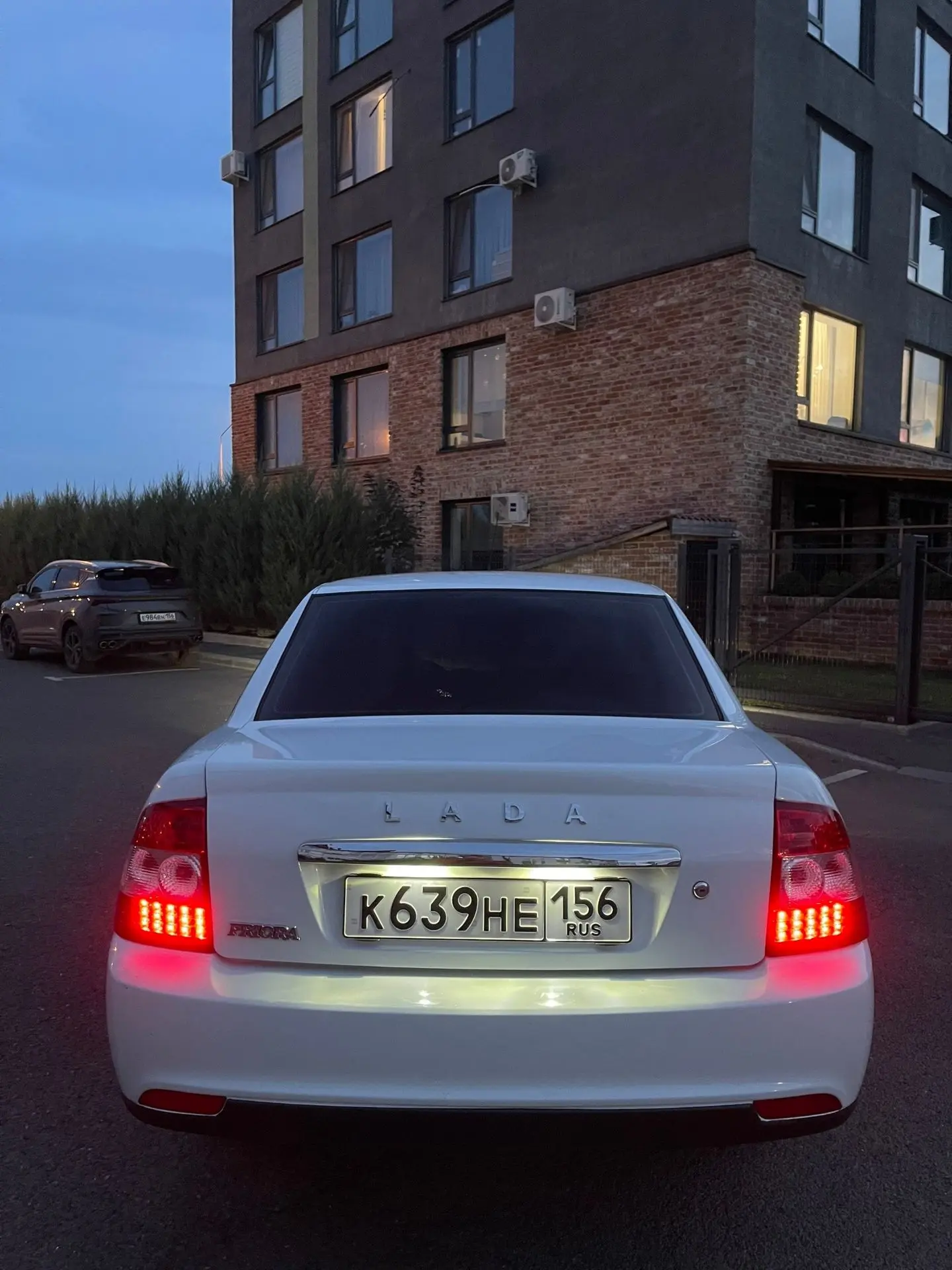🚗 Lada Priora (2010)