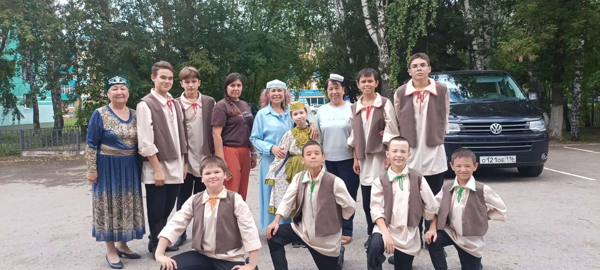 Кичә Әлмәттәге Казан авиация институты филиалында "Тарихи мирасны һәм халыклар бердәмле...