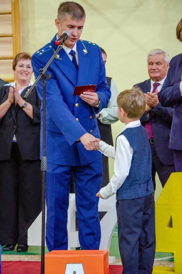 🏅 Первый школьный день — с первой спортивной наградой!