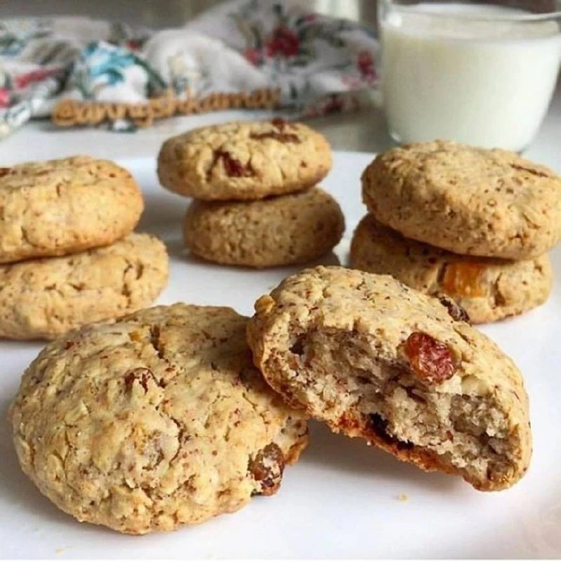 Овсяное печенье 🍪
Люблю домашнюю овсянку, вот проверенный вариант без лишнего диетического занудств