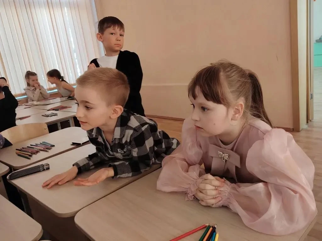 Орлята России: хранители памяти  🎞️Наши Орлята из 1 «Ж» класса успешно прошли музыкальную квиз-игру 
