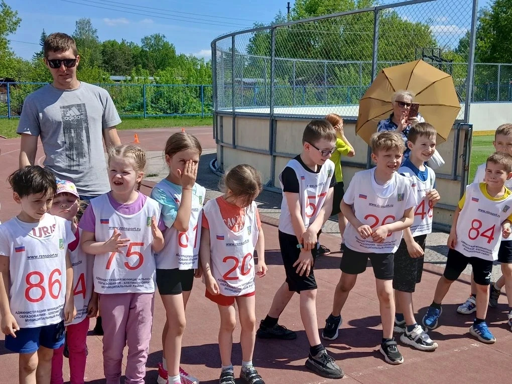 🎉 Наши ученики вместе с родителями выступили на соревнованиях 💪 #ГТО всей семьёй! 🏆 ...