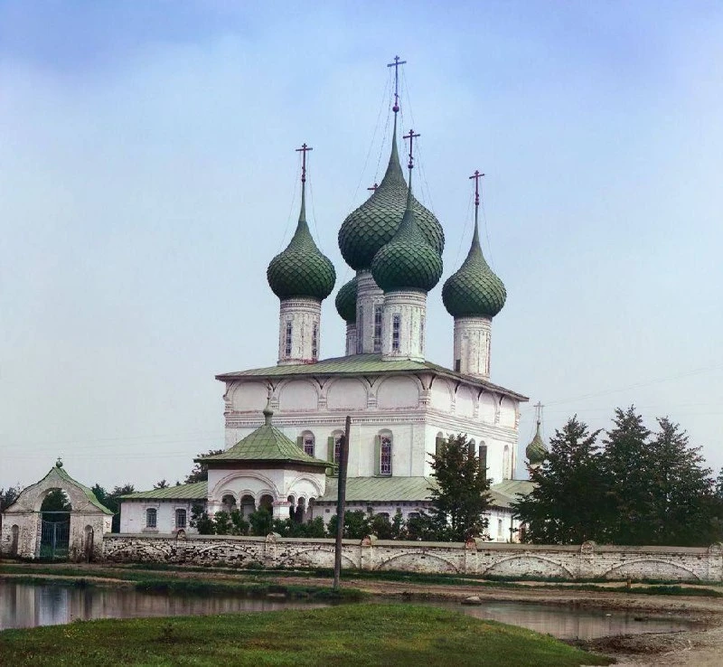 Пс.3:4. Но Ты, Господи, щит предо мною, слава моя, и Ты возносишь голову мою.
Пс.3:5. Гласом моим вз