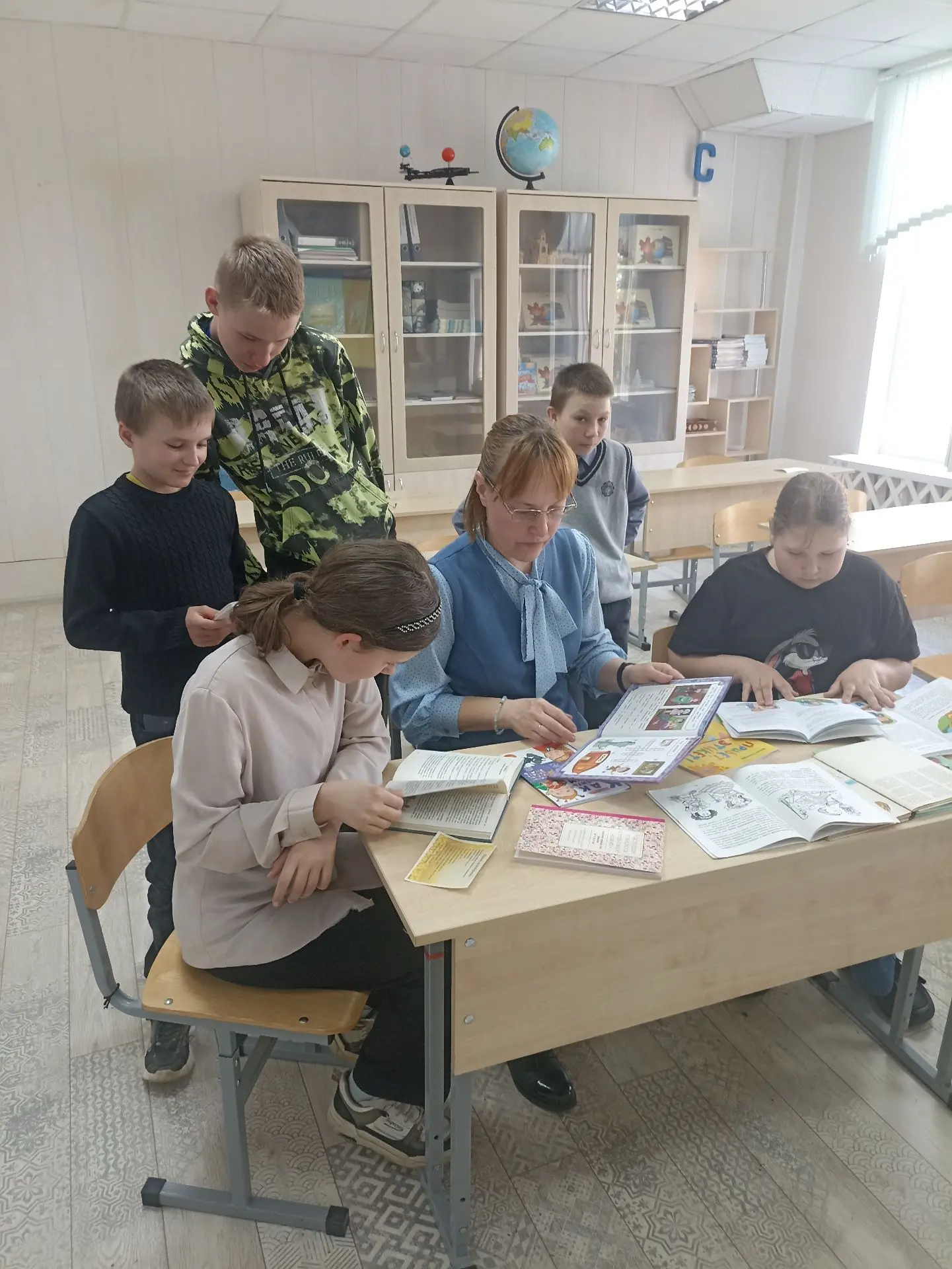 🧑‍🦱Шестиклассники с удовольствием окунулись в мир хороших манер и правил общения благ...