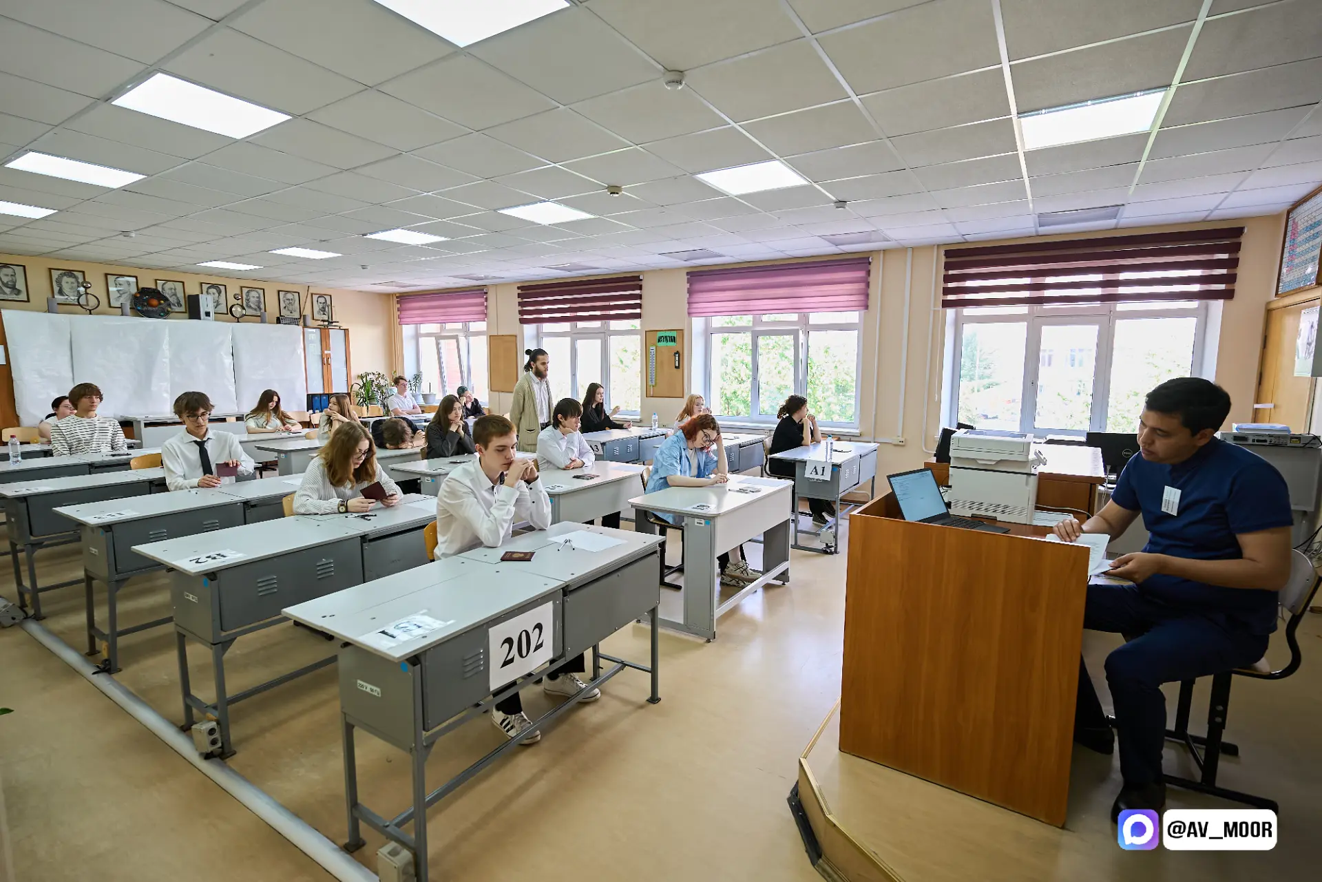 Уже завтра в Тюменской области, как и по всей стране, стартует ЕГЭ!