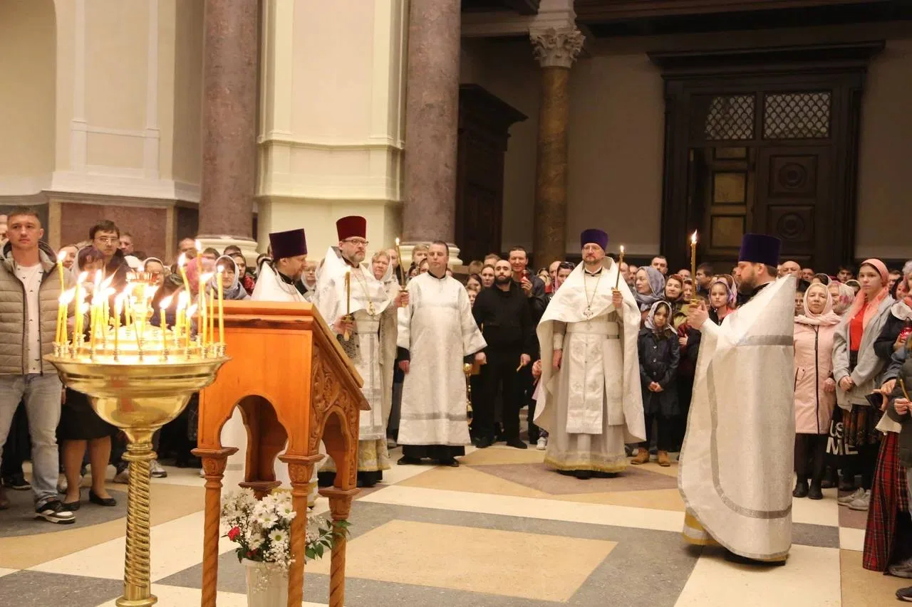 ✨ 1 октября во всех храмах Русской Православной Церкви совершится молебен об исцелении ...
