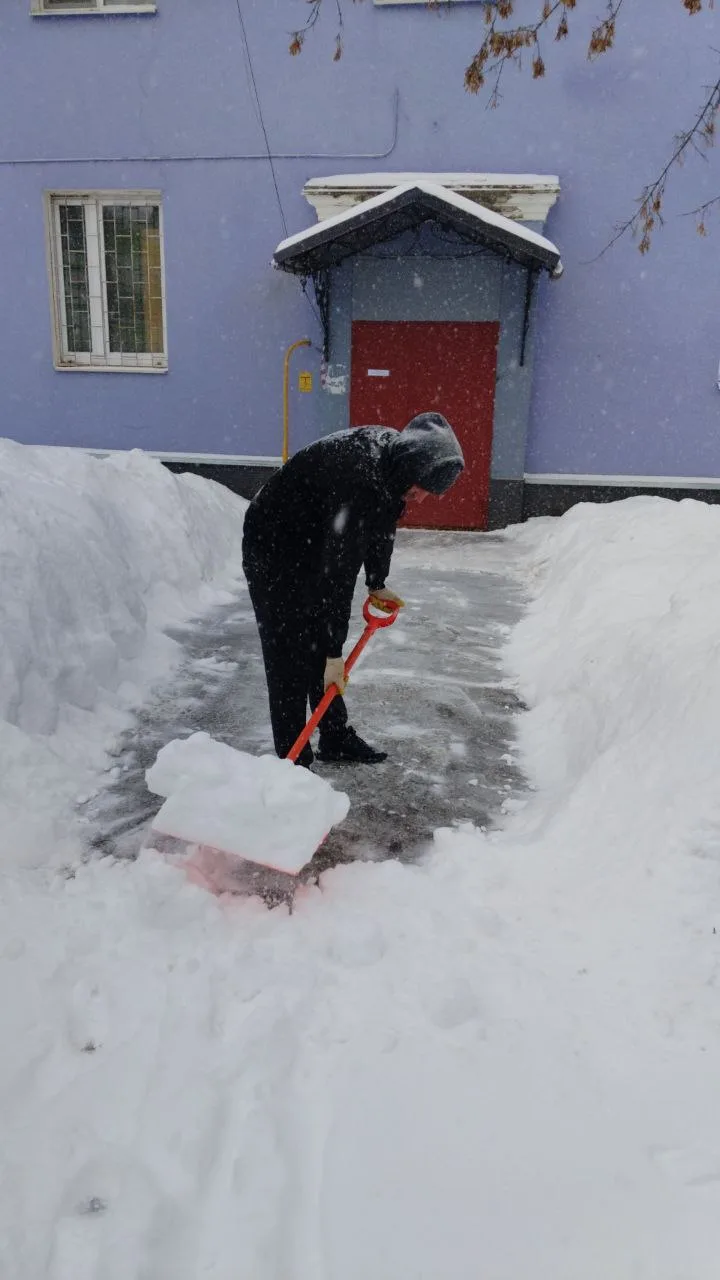 ❄️ Снежный фронт в Истре: работаем на земле и на высоте!  В Московскую область, в том числе и в муни