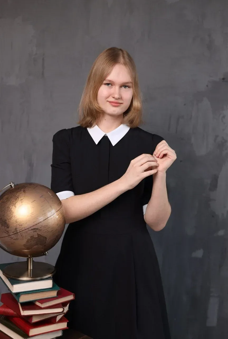 Отличница, медалистка, стобалльница

💯Лада Исаева из полысаевской школы № 14 получила на ЕГЭ по лит