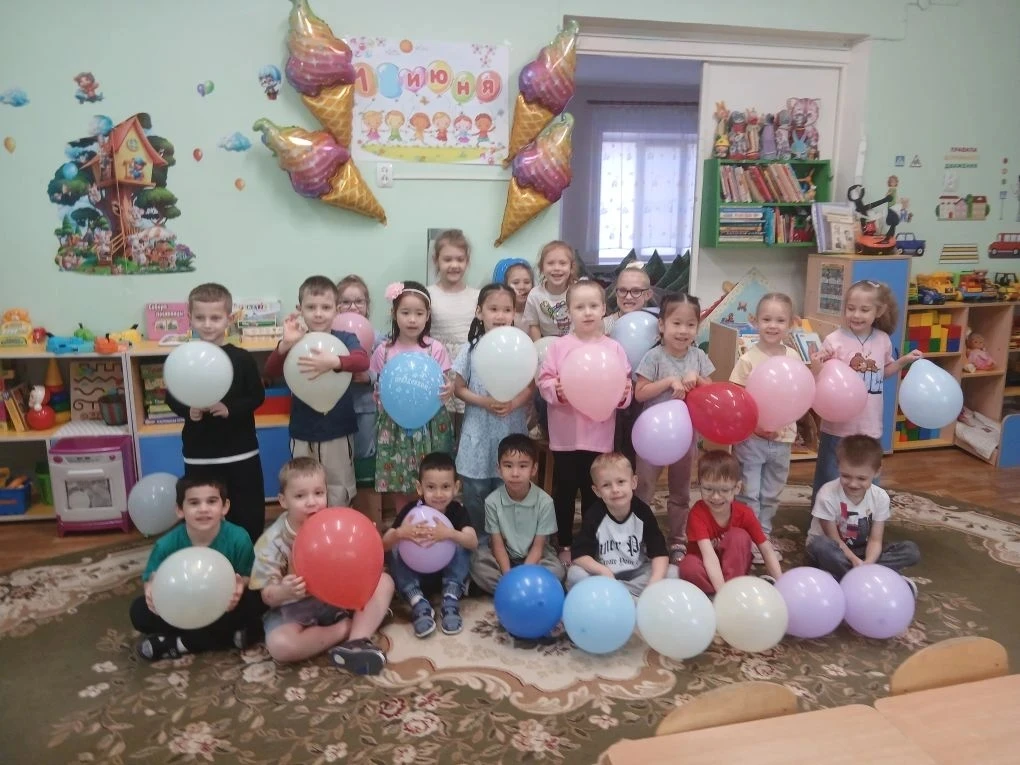 Лето – самое любимое время для всех детей на нашей планете. Это весёлый отдых, походы на природу, ку