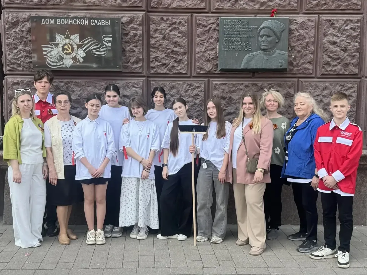 МЕМОРИАЛЬНО-ПАТРОНАТНАЯ АКЦИЯ   📌В преддверии празднования Великой Победы в нашем районе Сокол прошл