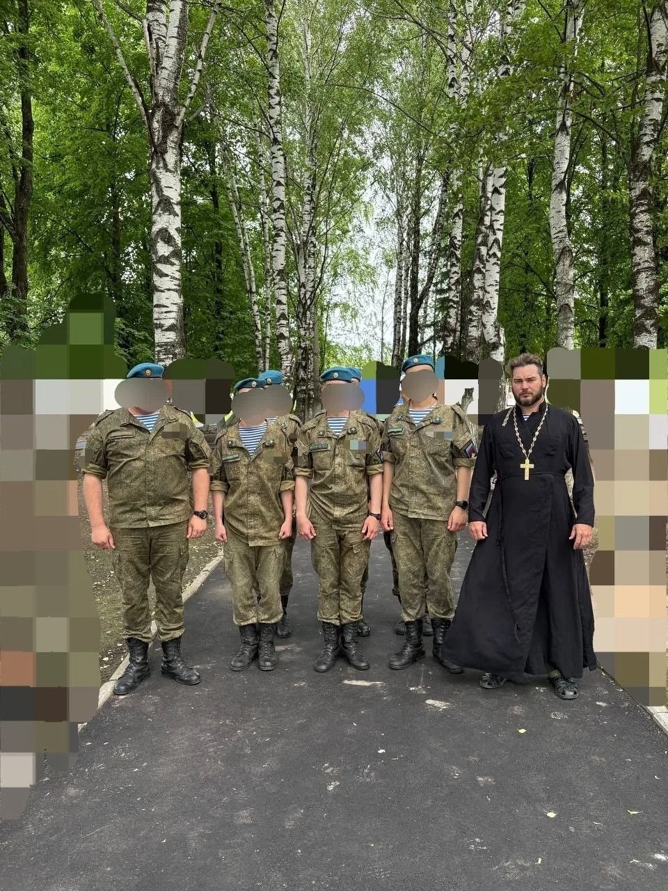 🙏 Чистопольская епархия передала гуманитарный груз десантникам группировки «Днепр»                 