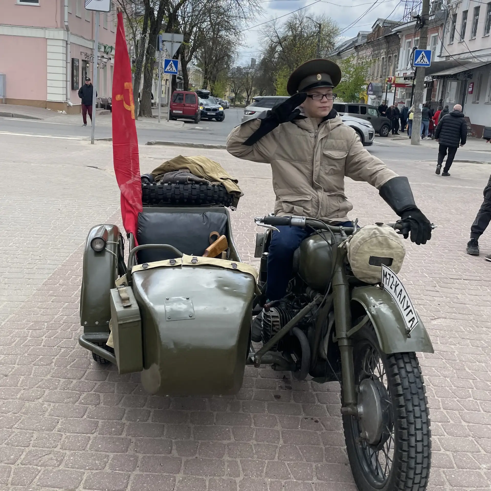 🕯️ Эстафета памяти: День Победы в каждом сердце  9 Мая — это не просто дата, а живая нить, связывающ