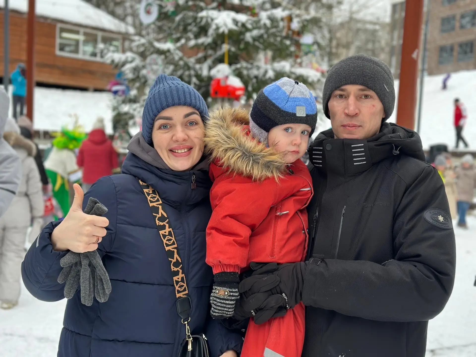 Открытие районной ёлочки 🎄 в Парке Тишино!  Фото: Парки Ижевска