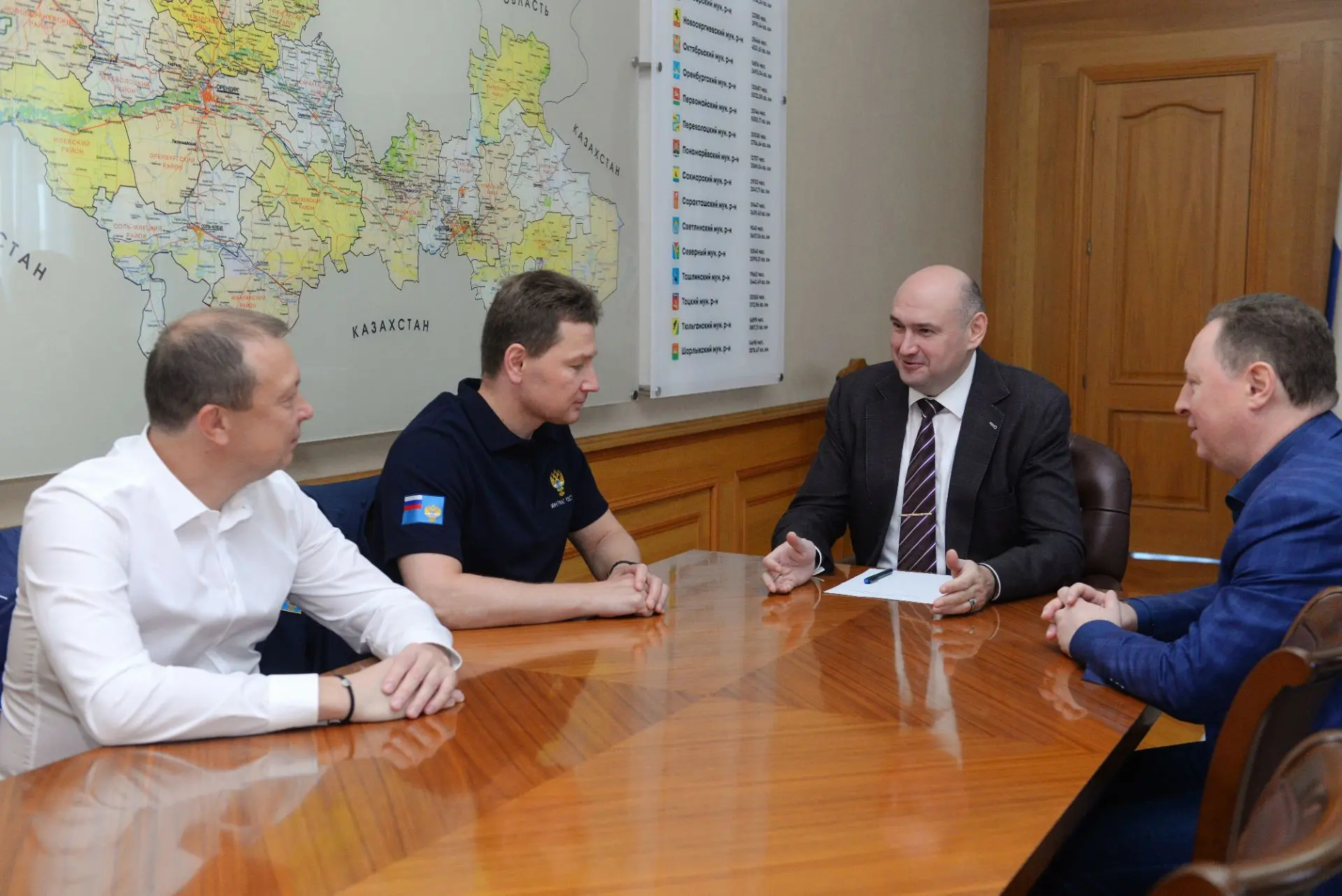 Автомобильные пункты пропуска Сагарчин и Орск на границе с Казахстаном будут модернизир...