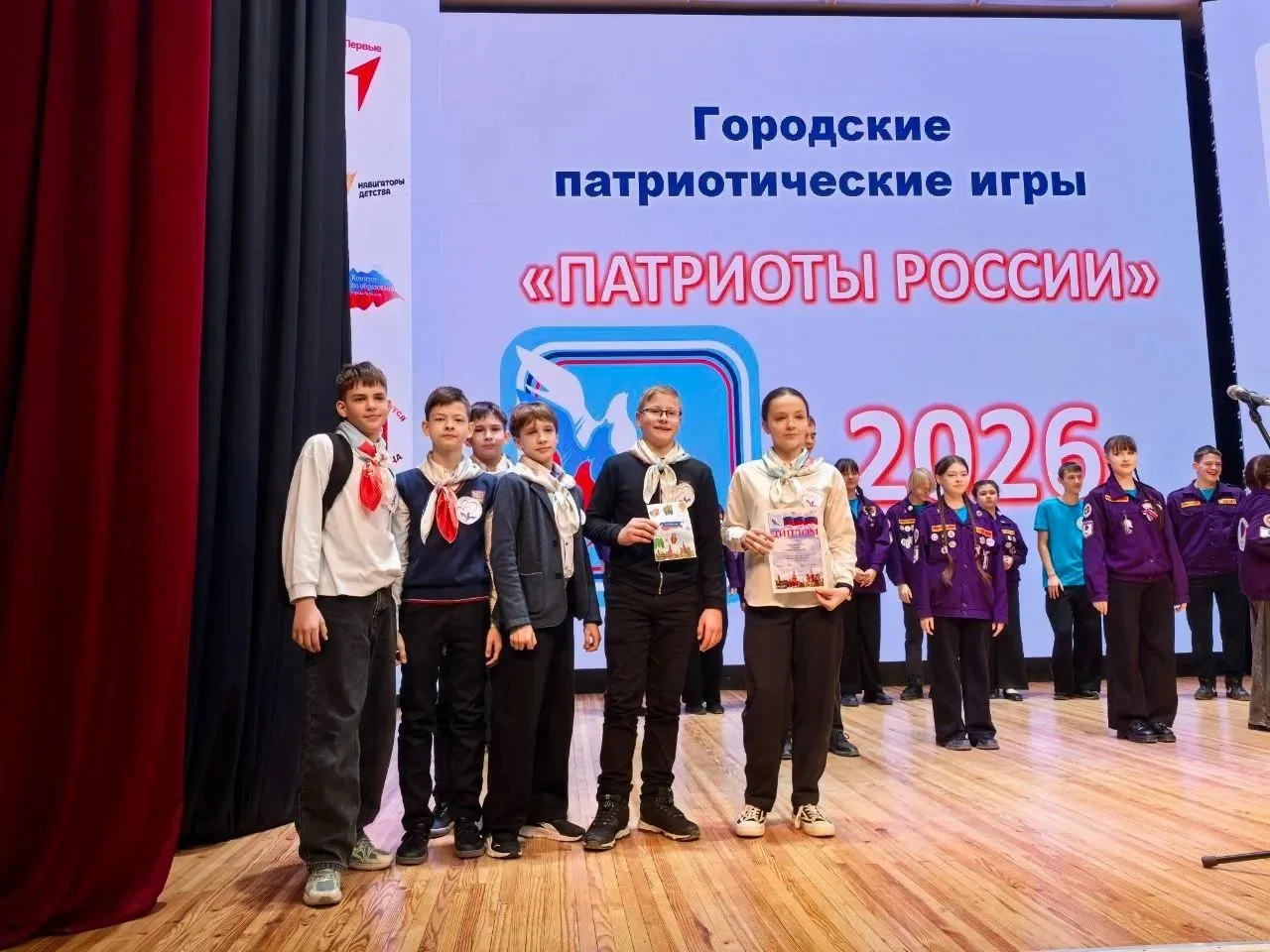 18.02. Вокальная студия эстрадной песни «Вдохновение» поздравила всех защитников Отечества с 23 февр