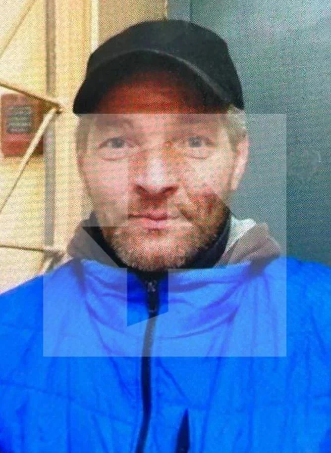 Подозреваемого в насилии над восьмилетней дочкой вдовы участника СВО разыскивают в Волж...