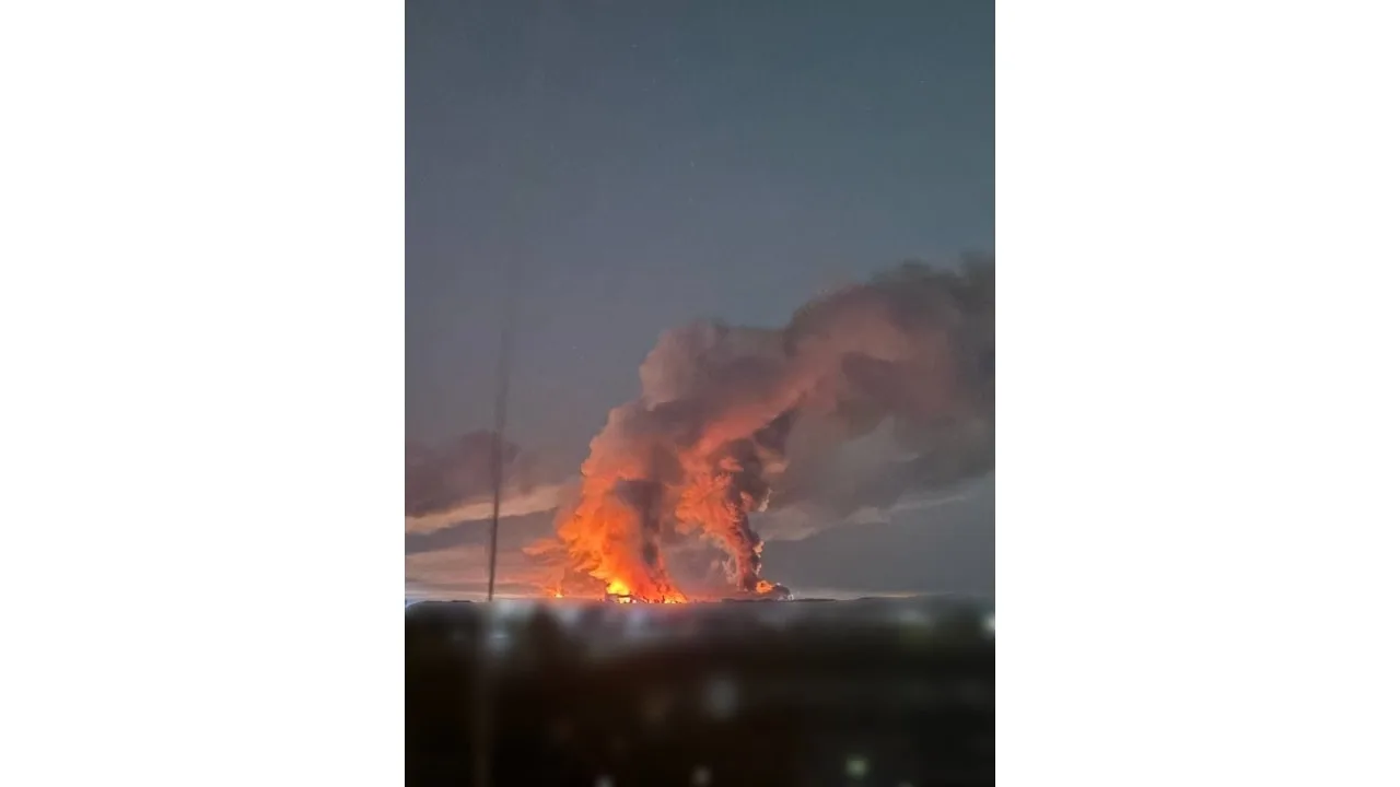 Фото пожаров в Киеве после массированного ракетного удара
