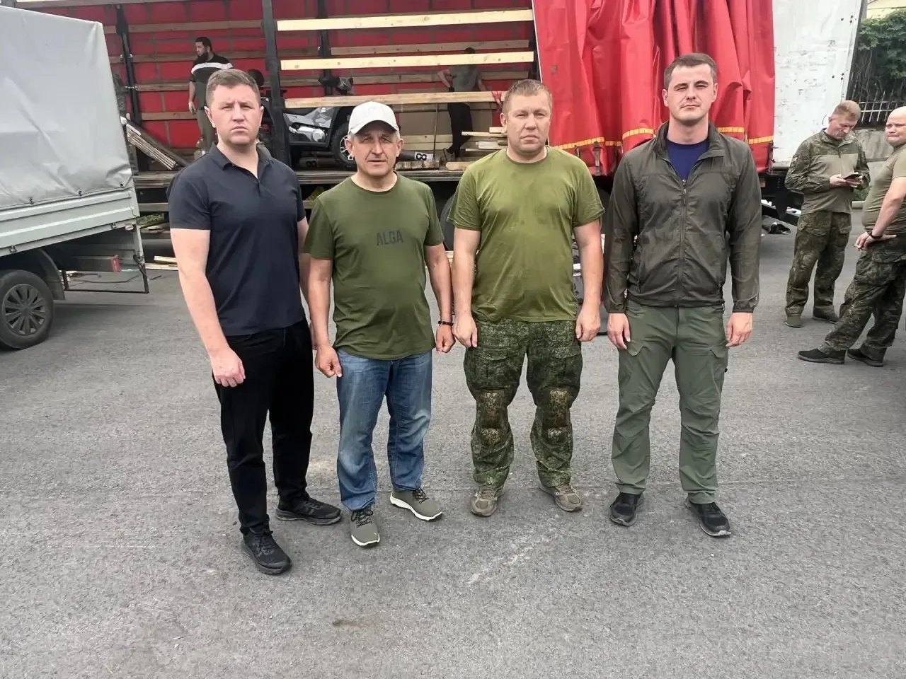 Третий гуманитарный конвой из Лаишевского района доставлен бойцам в День России 🪖

Это уже третий в